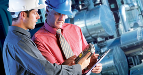 Enginneers-condition-monitoring-testing